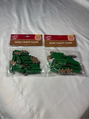 36 New Mini Craft Clips - Green with Brown Gingerbread Men Accents (2 Packs)
